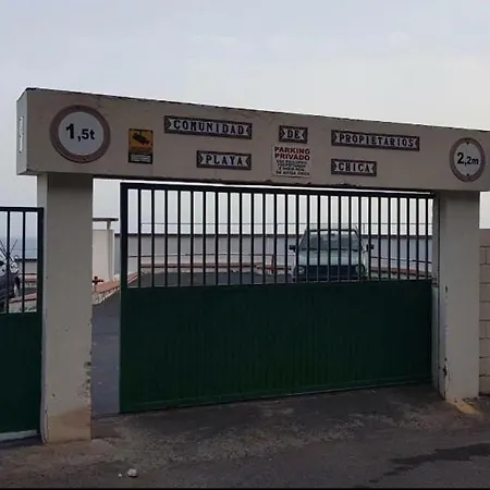 Playa Chica Tenerife * San Andrés